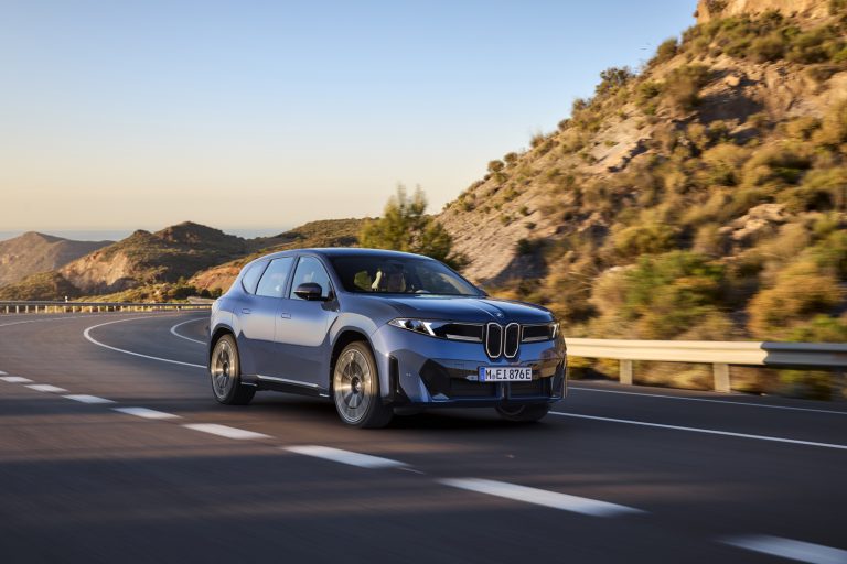 bmw-ix33.jpg