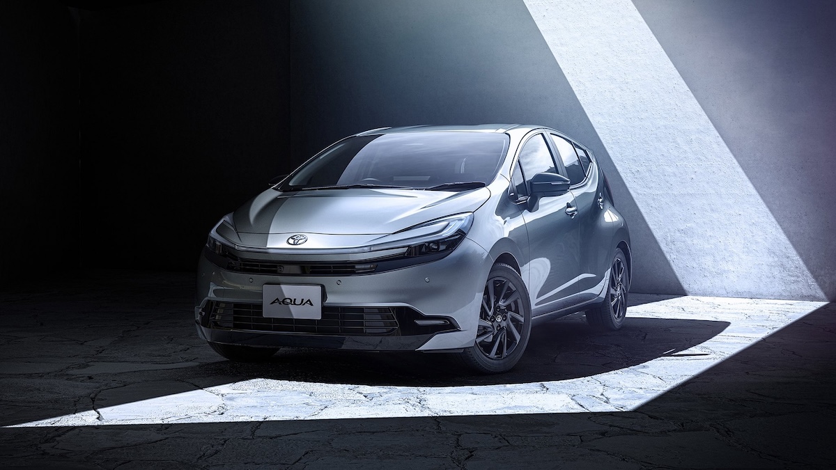 toyota-aqua.jpg